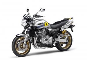 Yamaha XJR1300